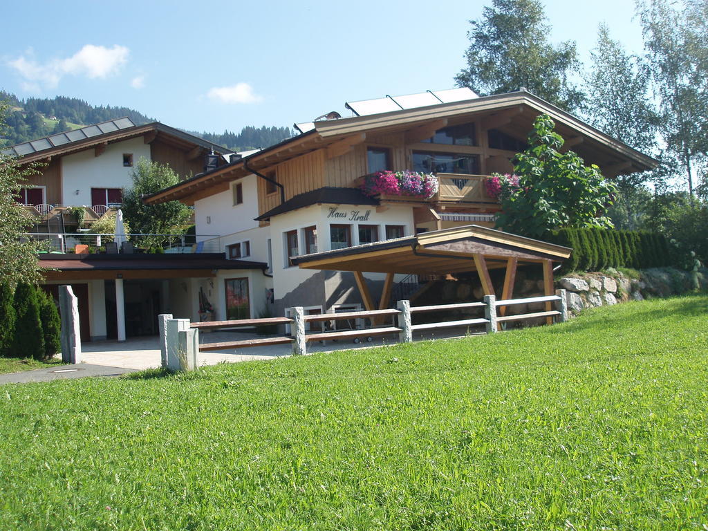 Appartement Annemarie Brixen im Thale Exterior photo